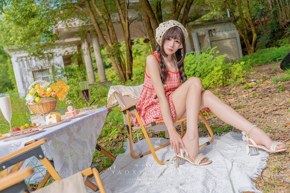 咬一口兔娘完整舞蹈，[COS正片] 咬一口兔娘ovo – W天鹅之舞(图2)