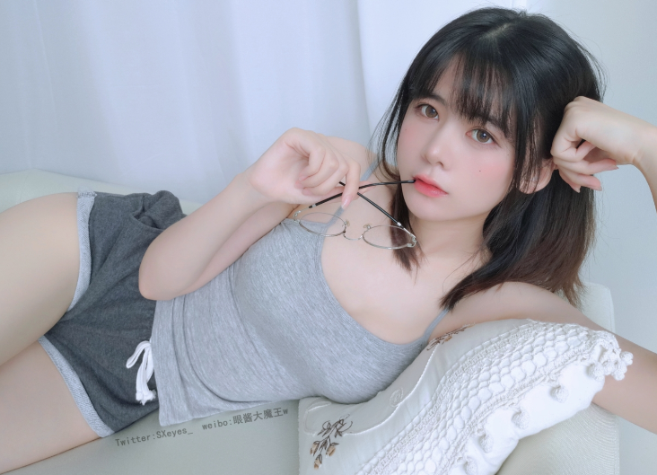 眼酱大魔王w姐姐，作品写真(图1)